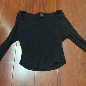 ribbed black long sleeve cropped